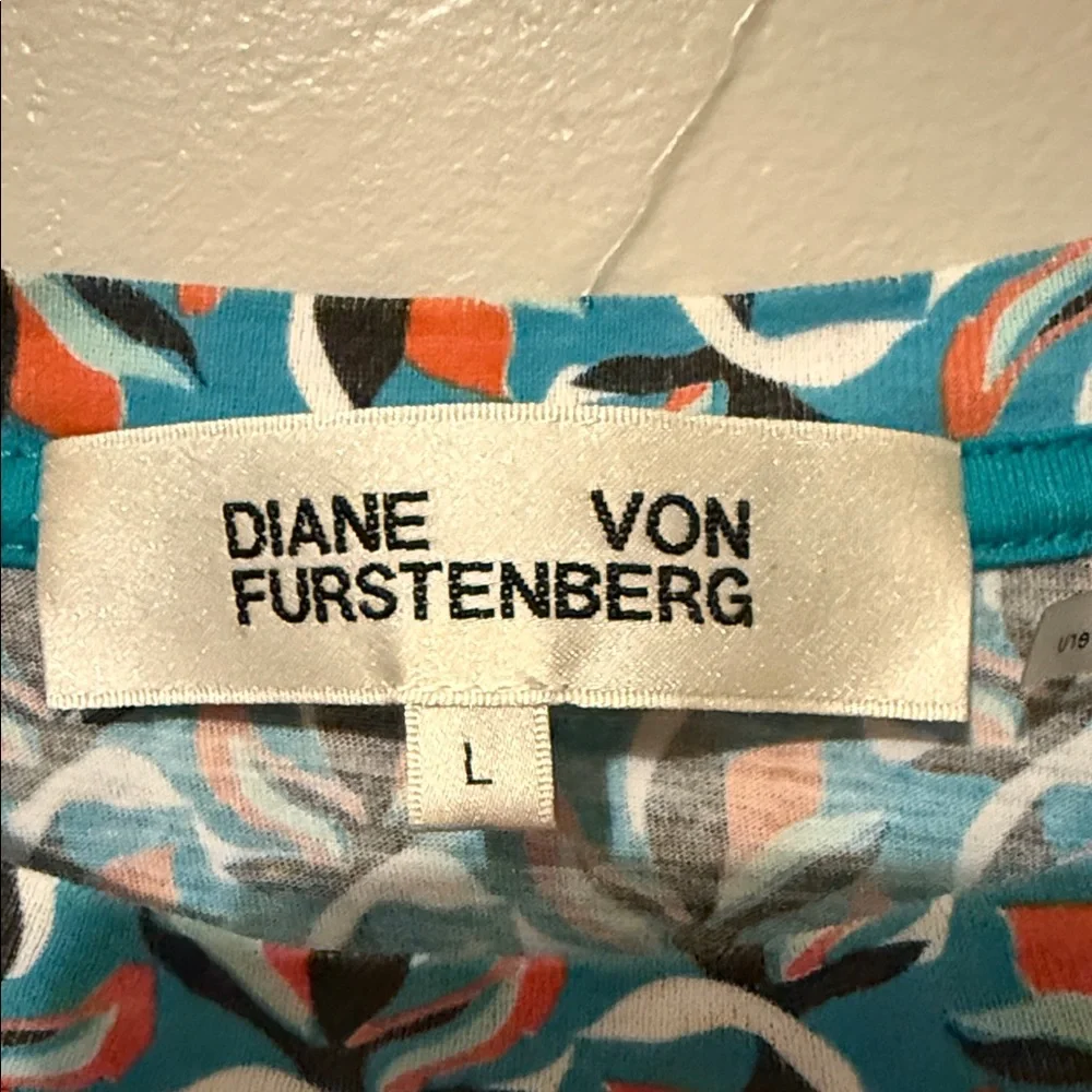 Diane Von Furstenberg Teal Patterned Short Sleeve Top Large - Picture 2 of 7
